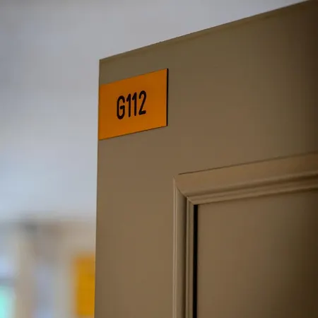 Cosy - Avec Parc Et Piscine Apartament *